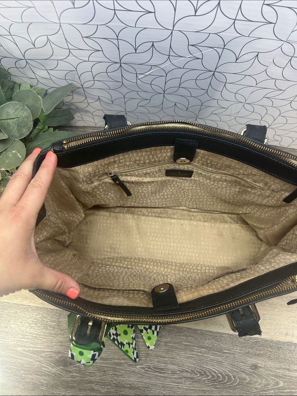 4648 Kate Spade Black Leather Tote Bag 265084648 - Picture 4 of 11